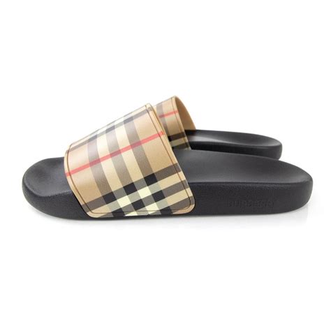 burberry check slides beige